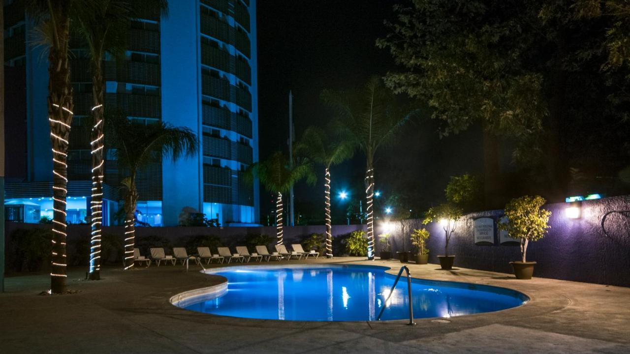 Staybridge Suites Guadalajara Expo By Ihg Zapopan Exterior photo